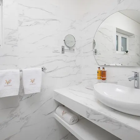 Valbrione - Luxury & Oda ve Kahvaltı Valbandon
