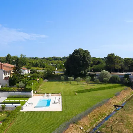 Valbrione - Luxury & Oda ve Kahvaltı Valbandon
