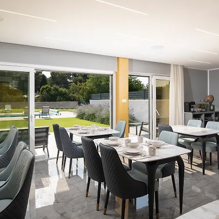 Valbrione - Luxury & Oda ve Kahvaltı Valbandon